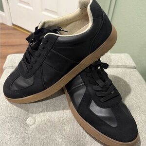 GATS Steve Madden Dixon Sneakers – black – Size 13 –